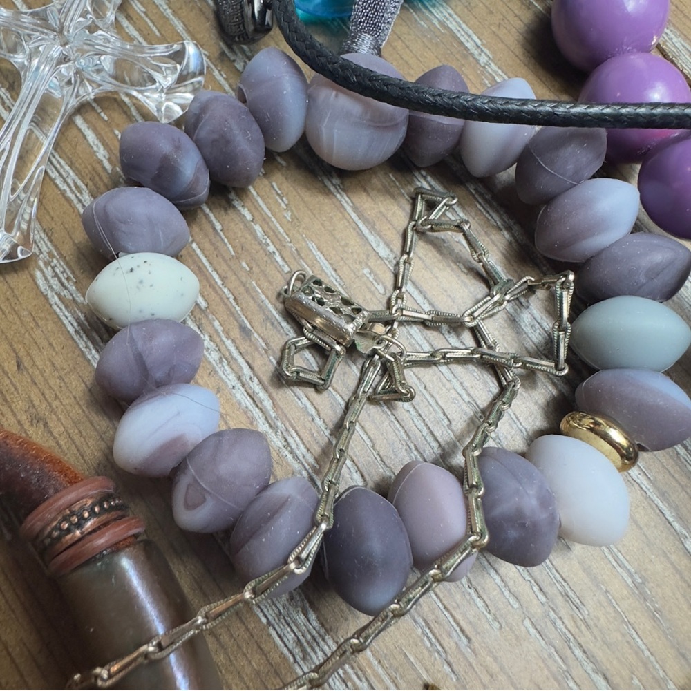Jewelry Lot - Picture 16 of 16